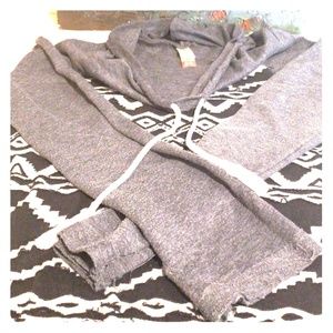 No Boundaries  sweatshirt